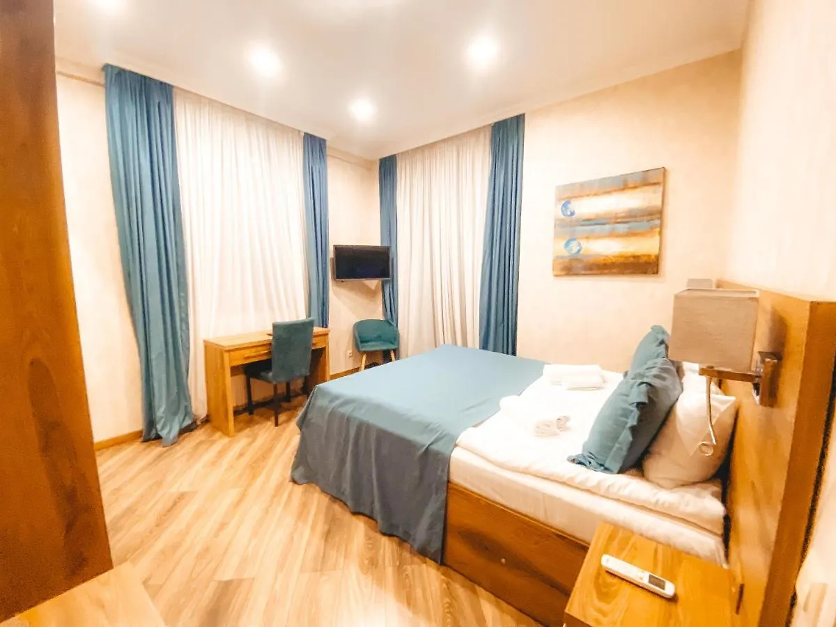 Sunset Tbilisi Luxury Aparthotel 0*,  Georgia