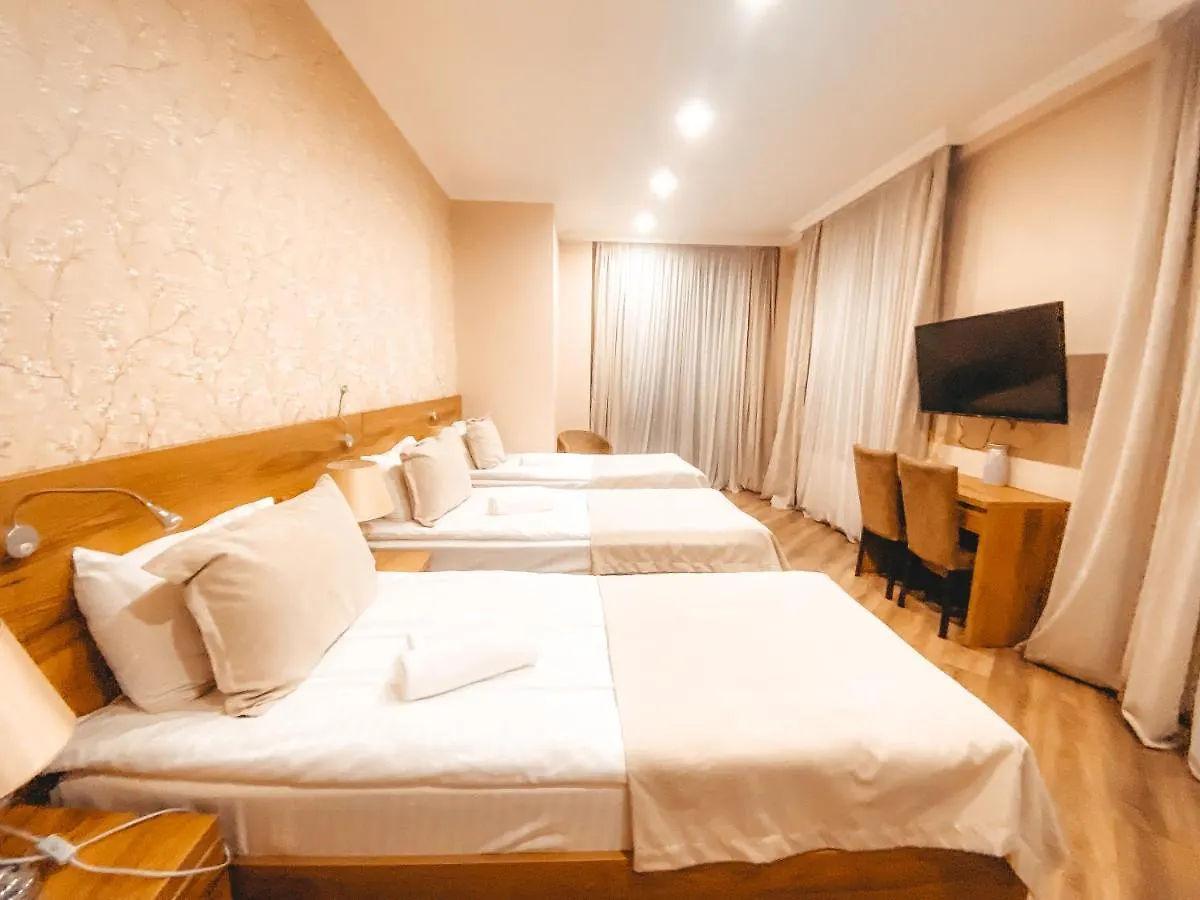 Sunset Tbilisi Luxury Aparthotel 0*,