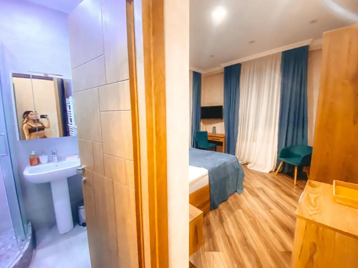 Sunset Tbilisi Luxury Aparthotel 0*,
